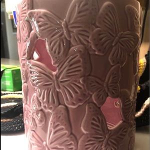 Ceramic homework’s candle covering